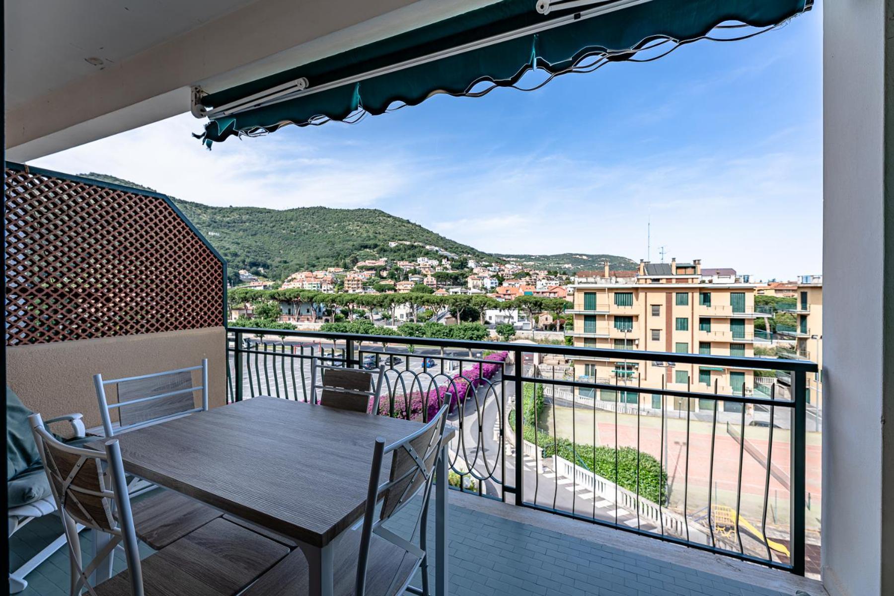 Ferienwohnung La Dimora Della Lullu, Luxury Pietra Ligure Exterior foto