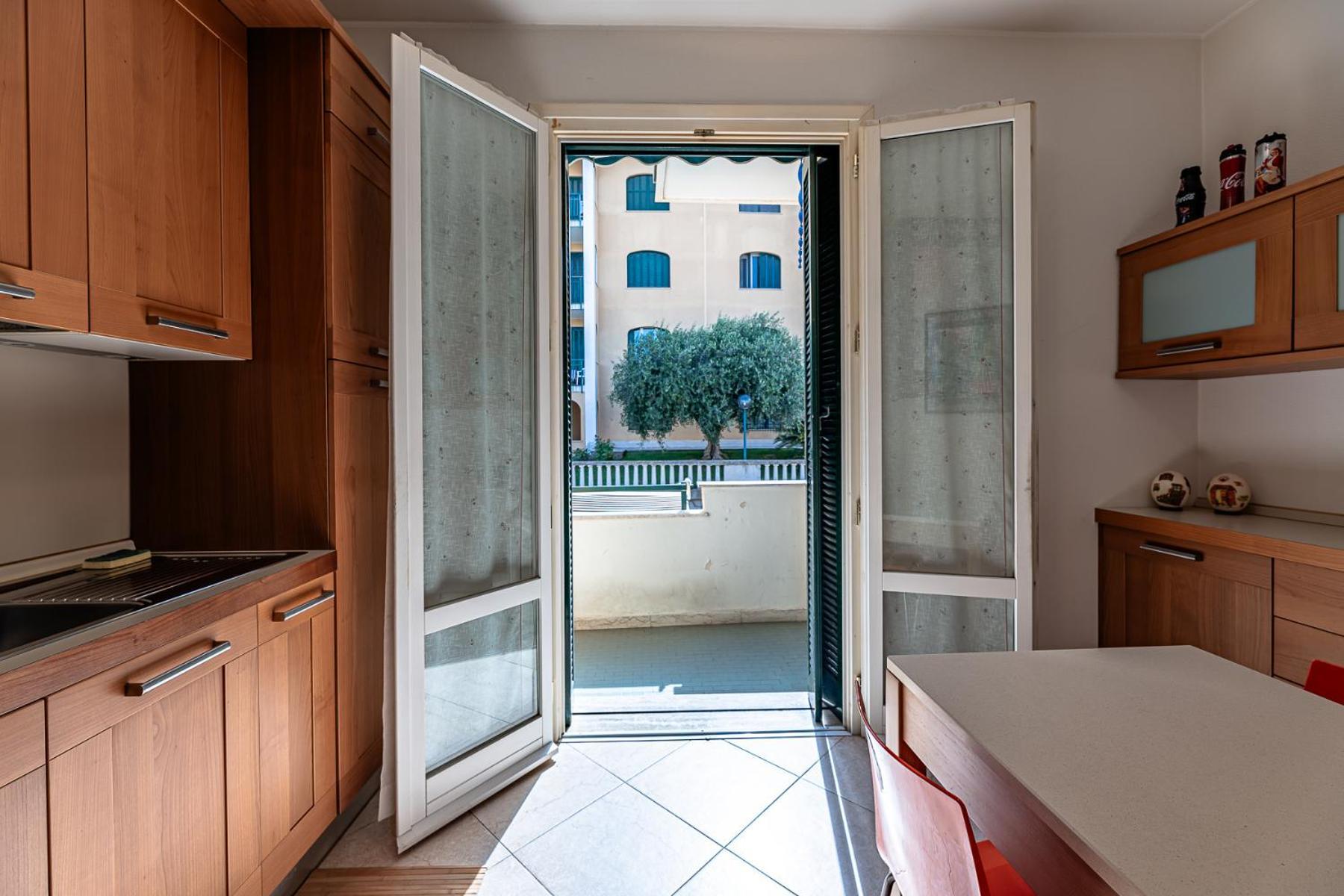 Ferienwohnung La Dimora Della Lullu, Luxury Pietra Ligure Exterior foto